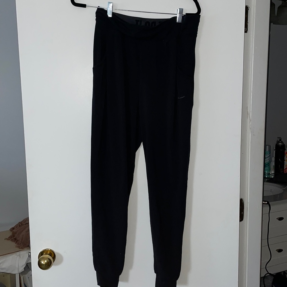 nike joggers
